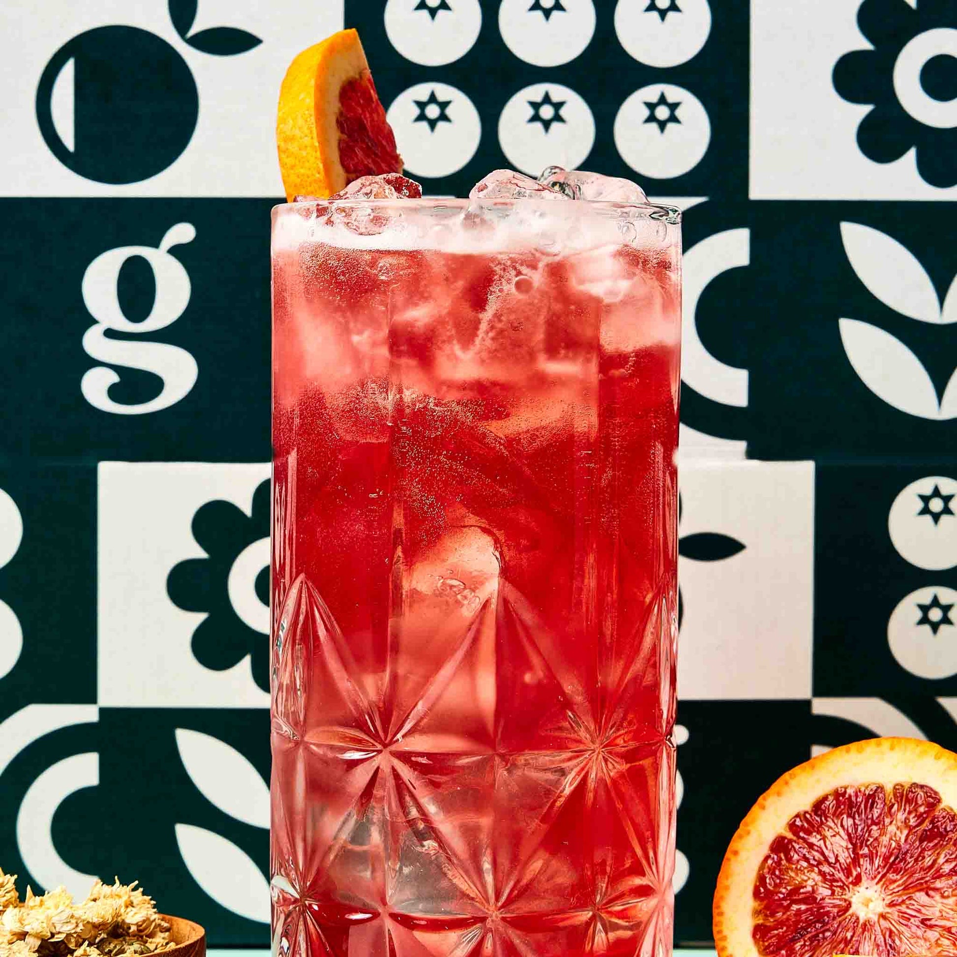 Your Favorite Spritz Zero Proof Cocktail Gift Set drink.